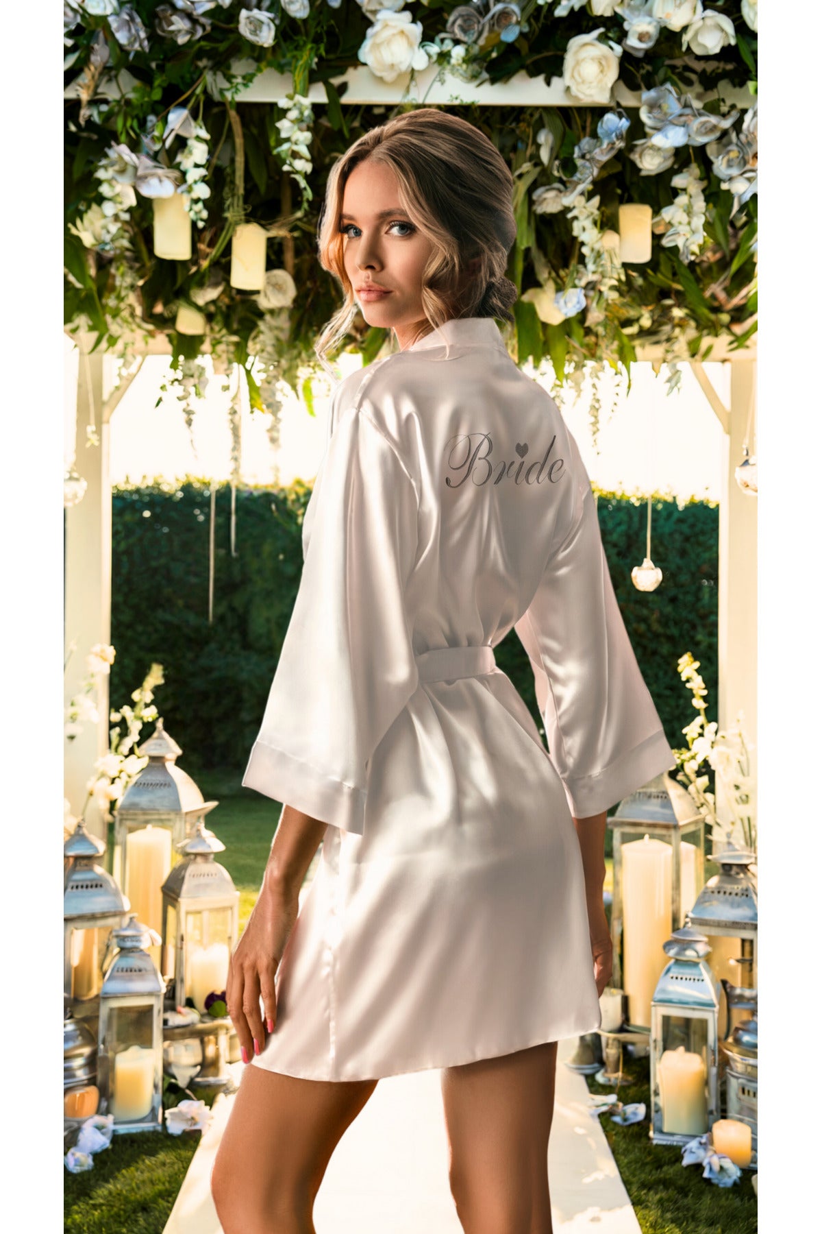 Bride Sabahlık Kalpli Nakışlı Gelin Sabahlığı