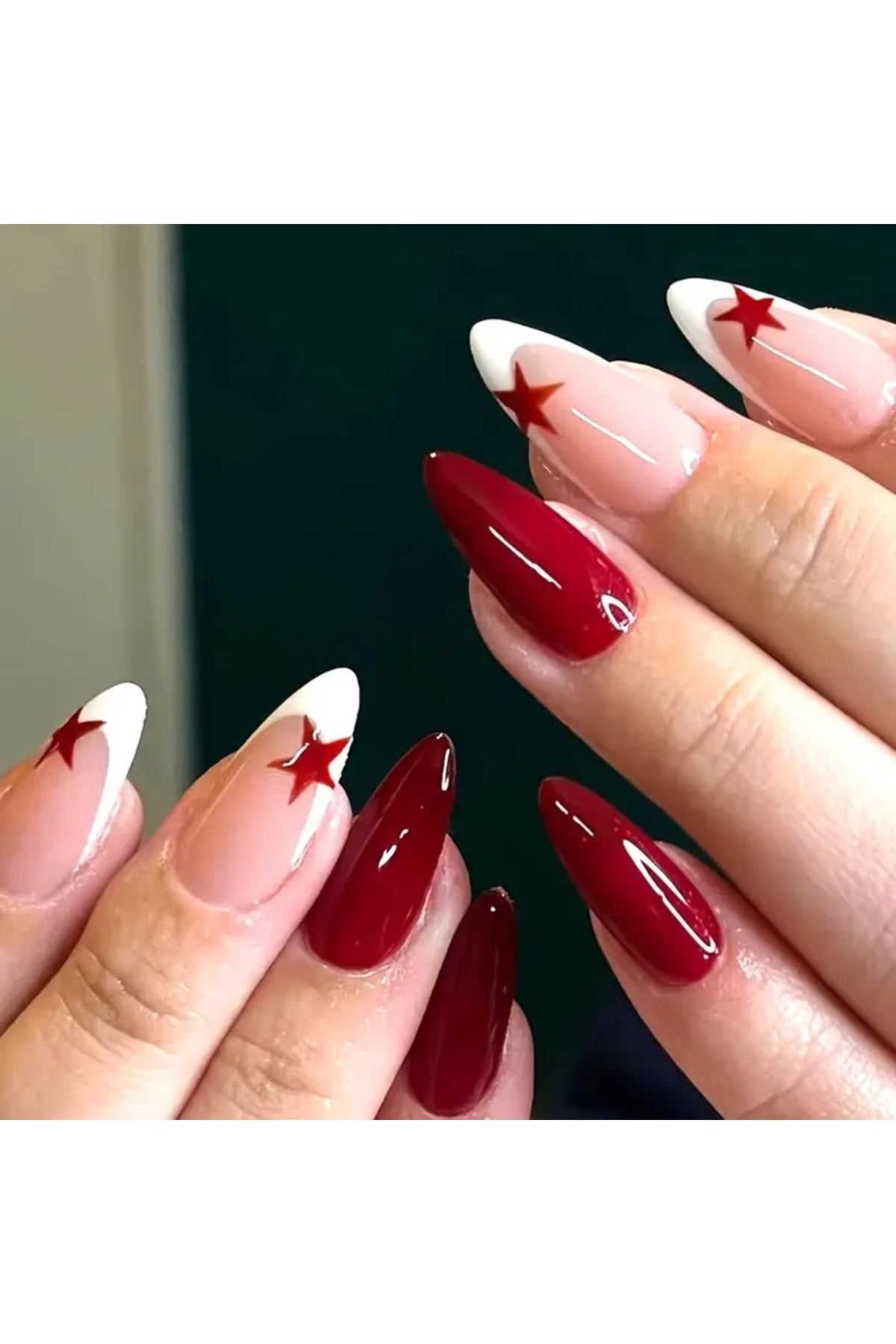 Women's Heart 24'lü Yıldız Detay Kırmızı French Takma Tırnak Seti