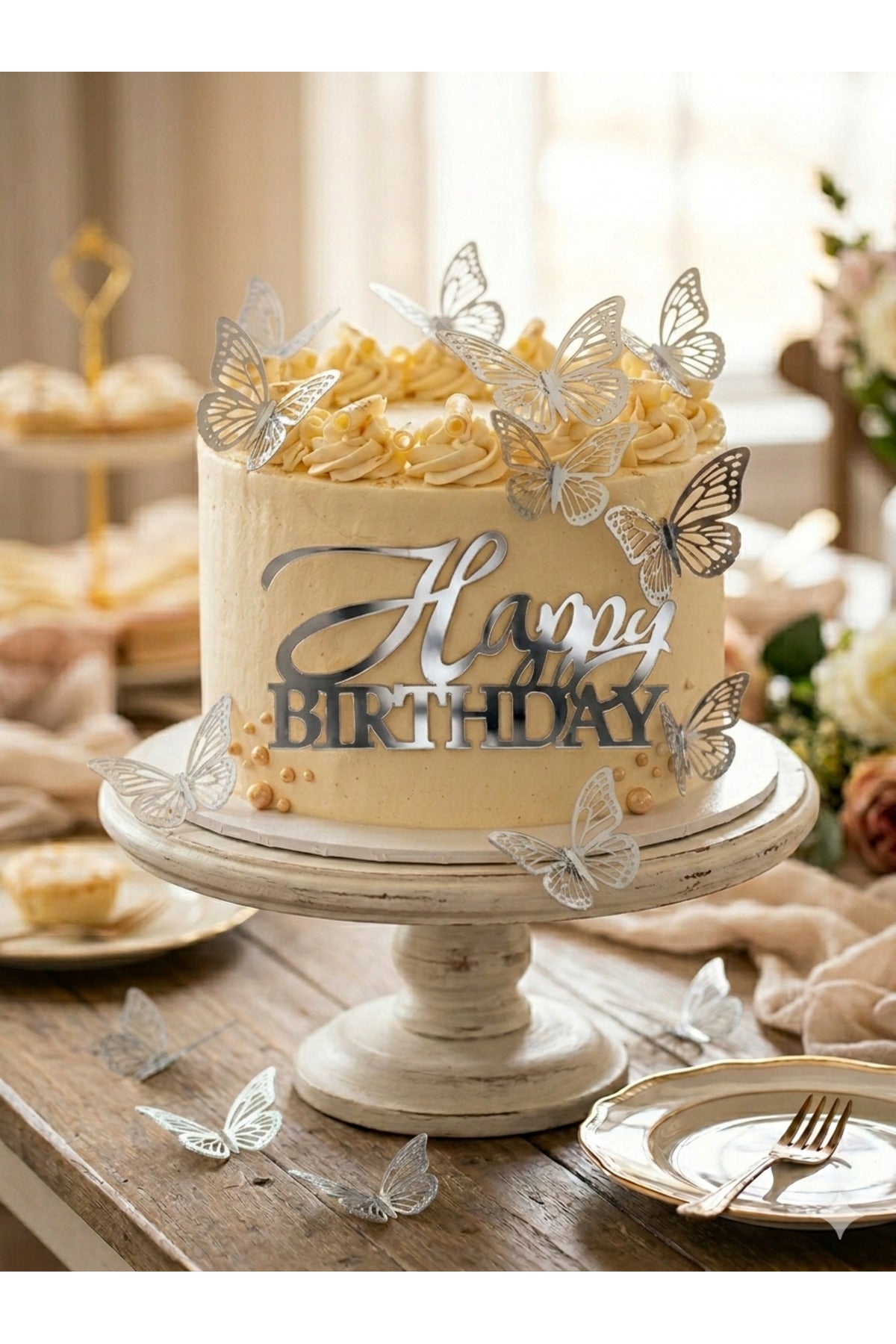 HAPPY BİRTHDAY İMZA PASTA YAZISI VE KELEBEK PASTA SÜSÜ